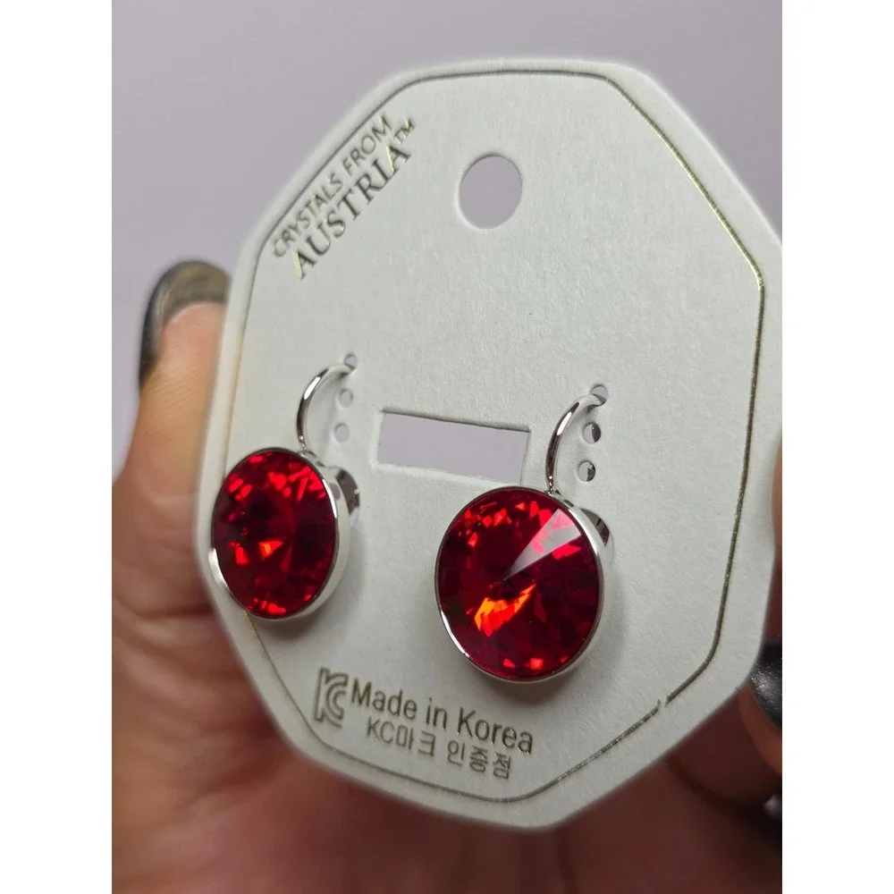 NEW SwarovskiElements Lt Siam/Red Round Leverback Earrings 15mmPlatinum Plated